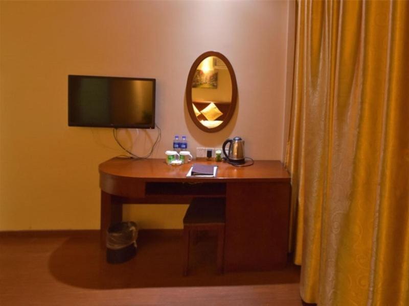 Greentree Inn Shanghai Songjiang District Yanshou Road Li Ta Express Hotel Csucsing Kültér fotó